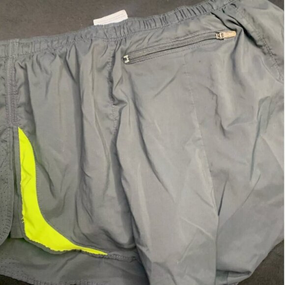Nike Dri-Fit Shorts Women’s Gray Elastic‎ Waist Drawstring Lined Size M - Picture 3 of 3